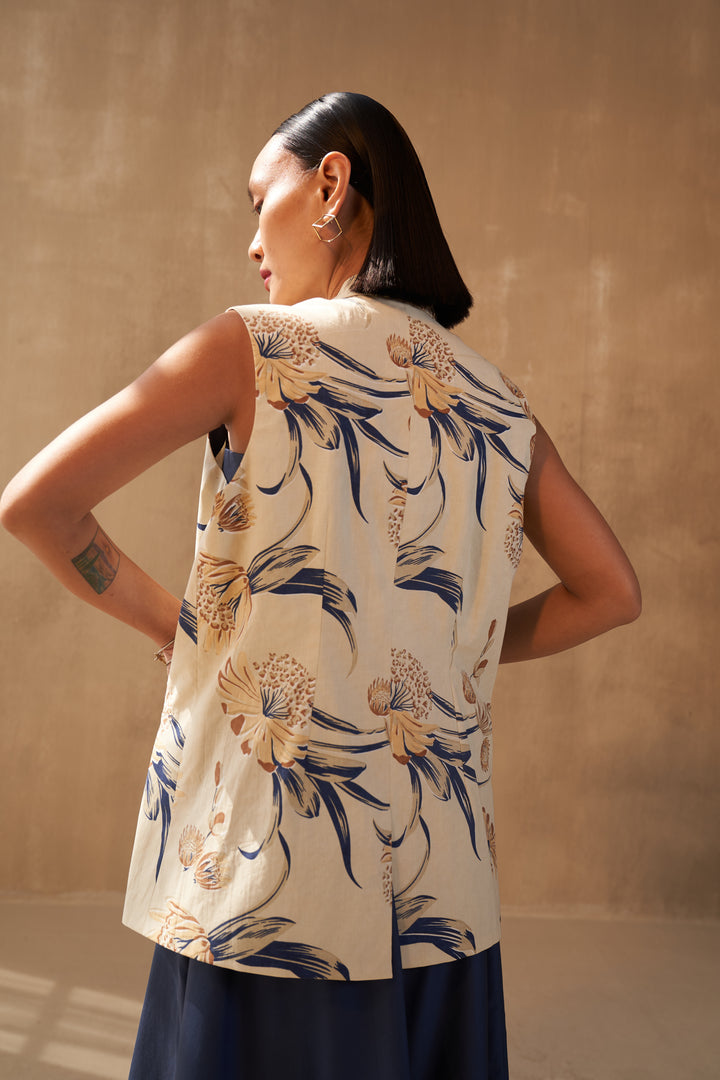Garden of Strength Organic Cotton Blazer