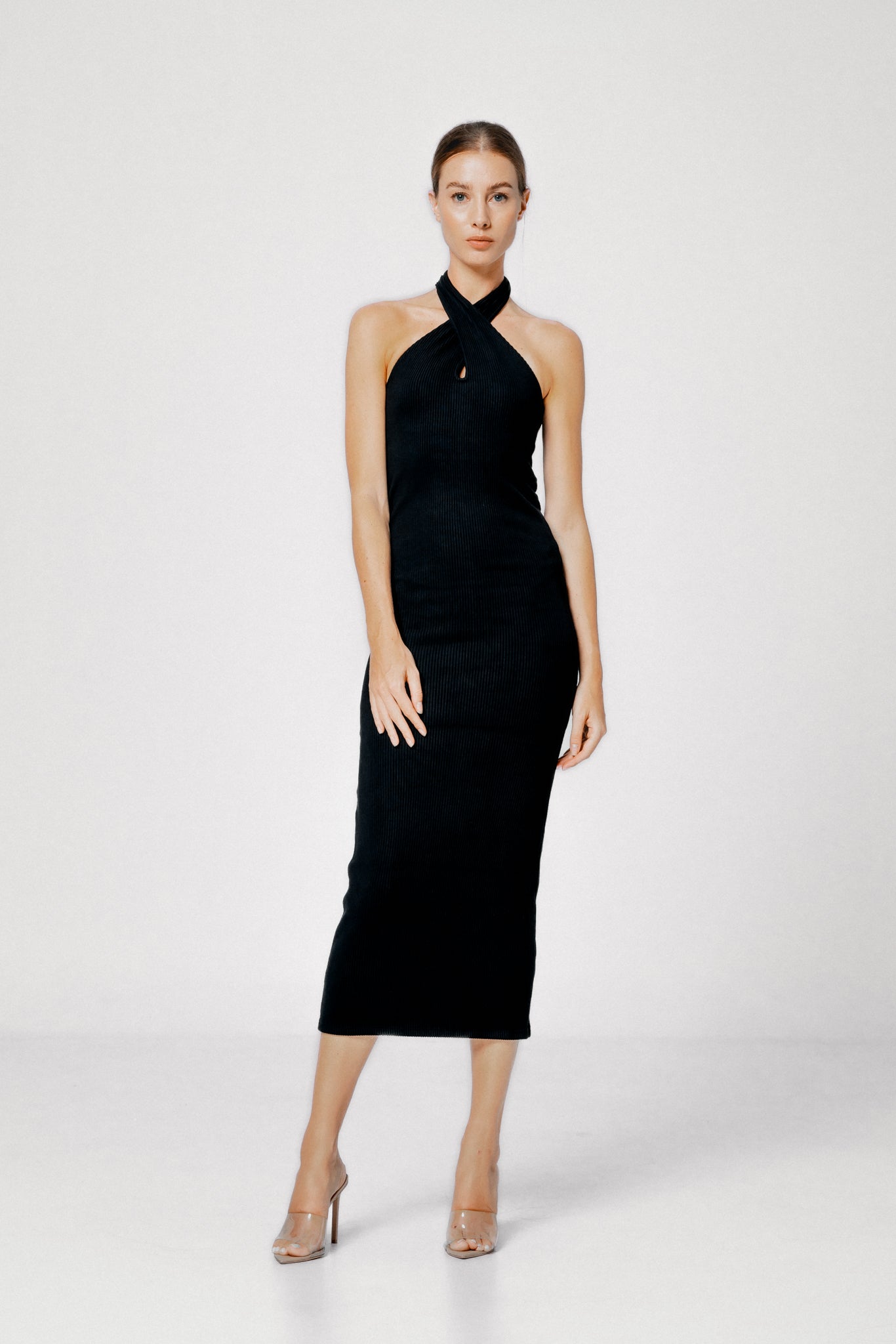 【人気完売商品】Halter Neck Layered Dress Lozza Halter Neck Maxi Dress – ZERRIN