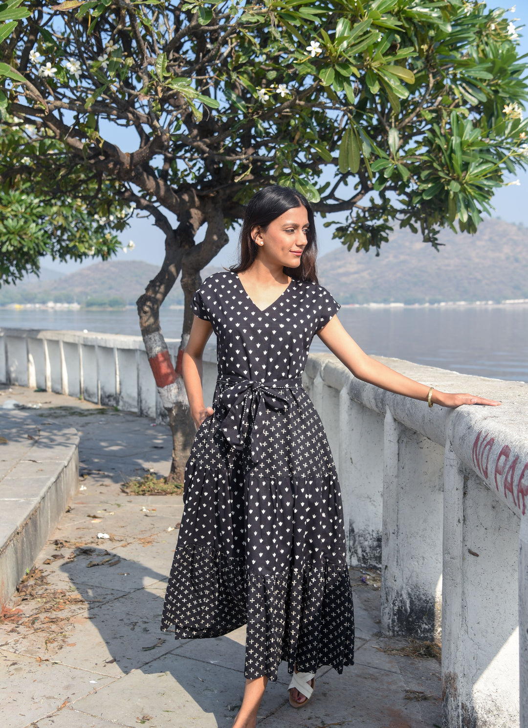 Nisha Dress in Black Dabu Mix