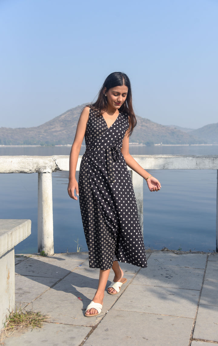Sienna Wrap Dress Dabu Mix in Black