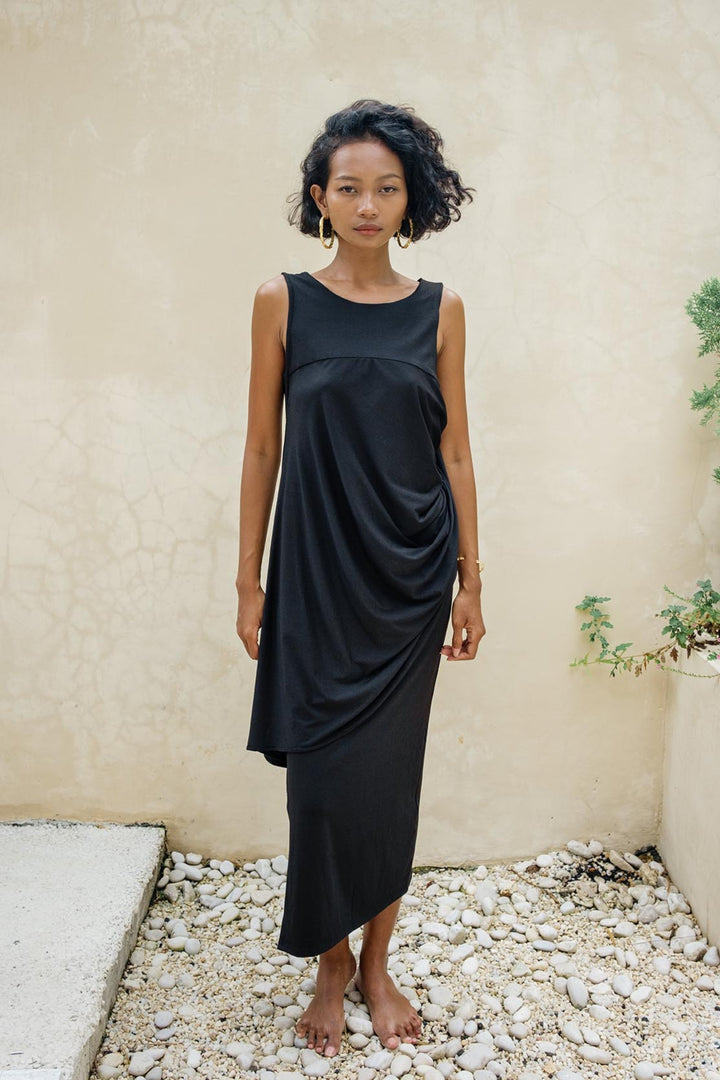 Cleo Reversible Draped Dress Set In Black