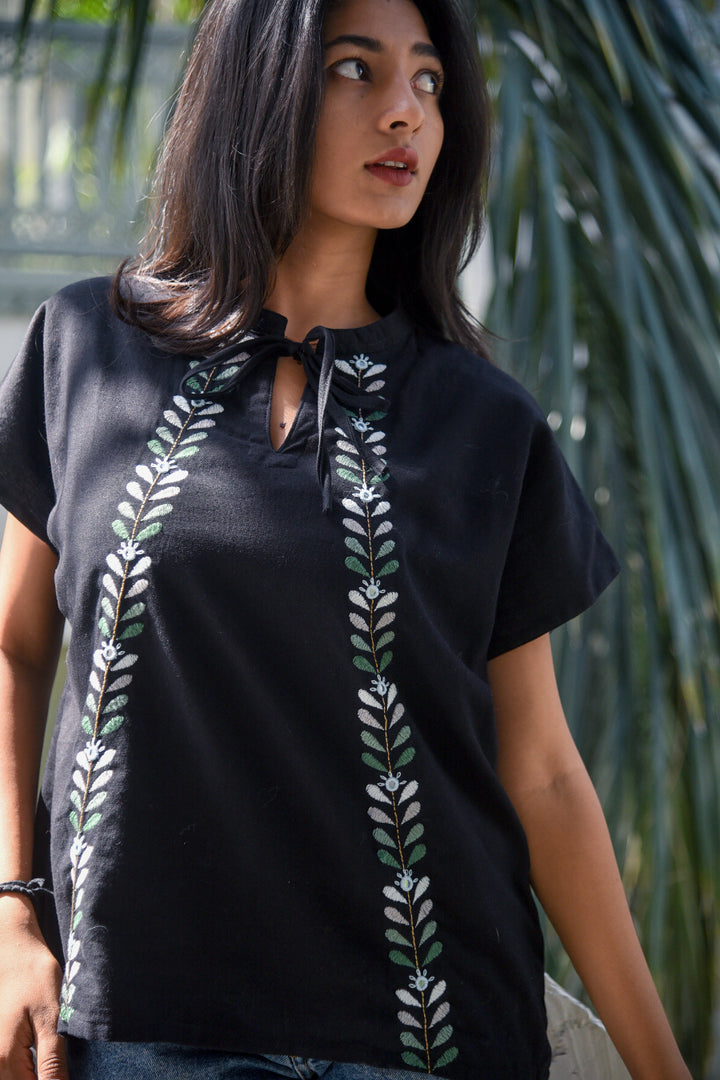Raisa Top In Black
