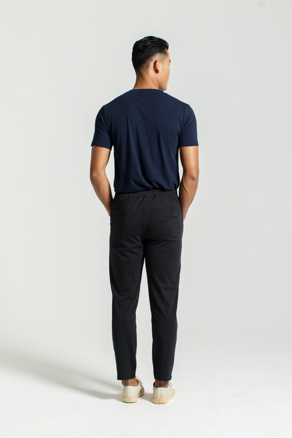 Crew T-shirt in Navy