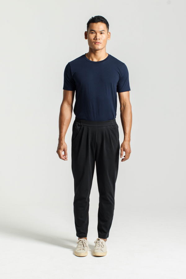 Crew T-shirt in Navy