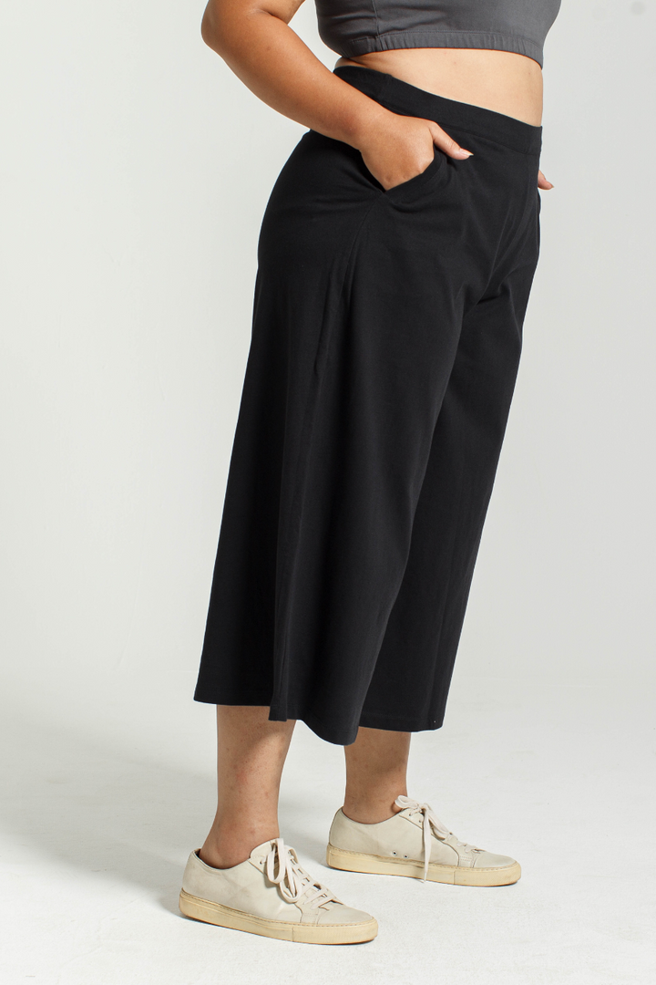 Culottes in Black