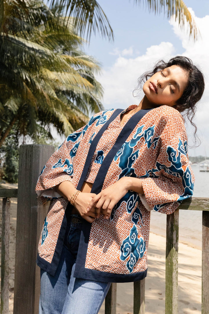 Batik Unisex Jacket In Tumbuh Clay