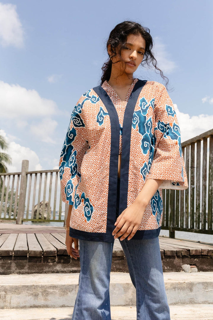 Batik Unisex Jacket In Tumbuh Clay