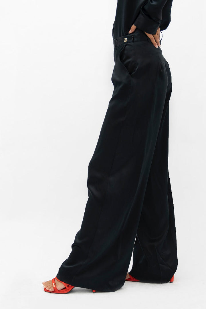Branson BKG Wide Leg Pants In Black