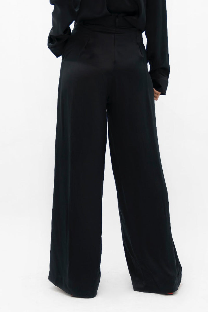 Branson BKG Wide Leg Pants In Black