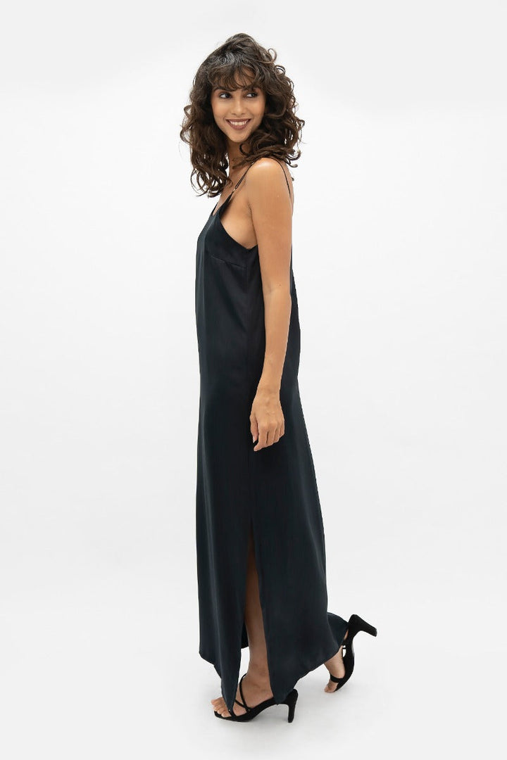 Calabar CBQ Slip Dress In Black
