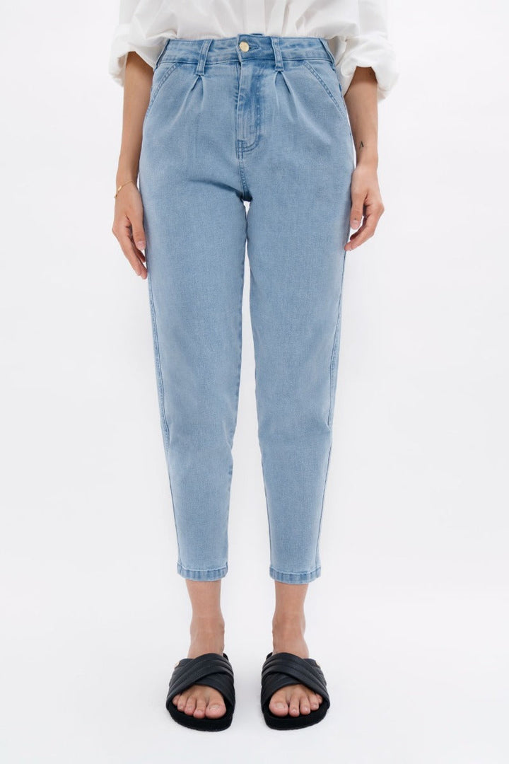 California LAX Barrel Jeans In Sky
