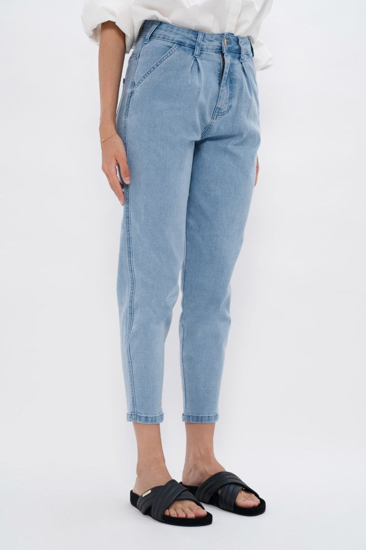 California LAX Barrel Jeans In Sky