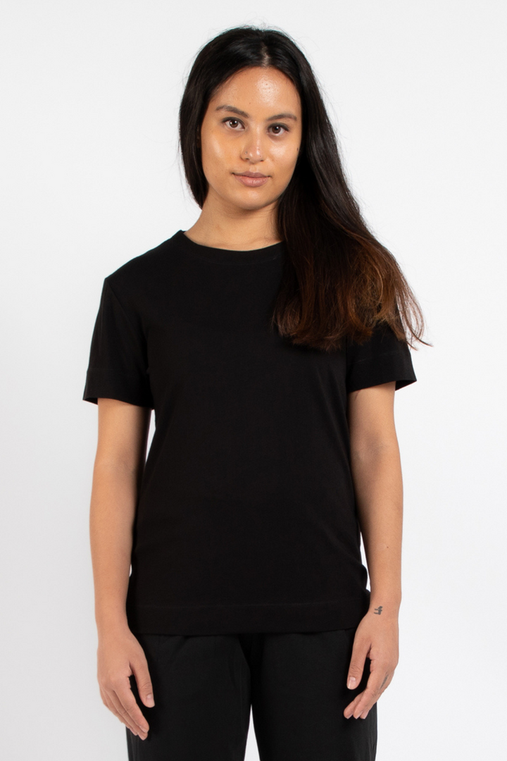 Dorsu Classic T-shirt in Black