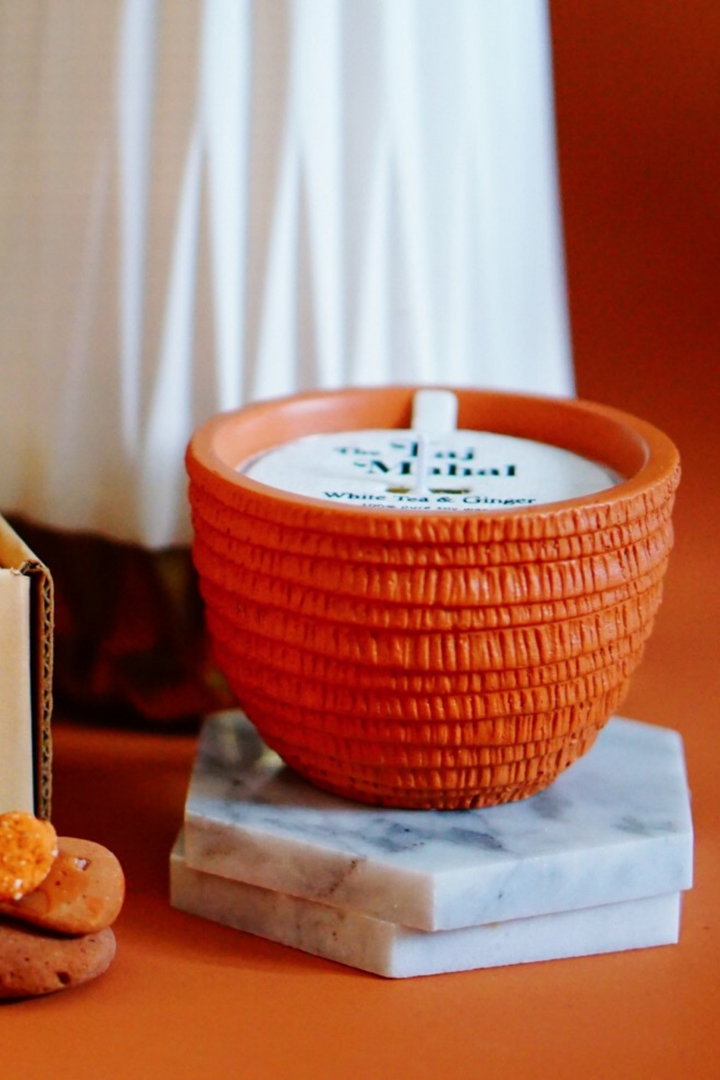 Pass It On Candle in Taj Mahal (White Tea & Ginger), available on ZERRIN