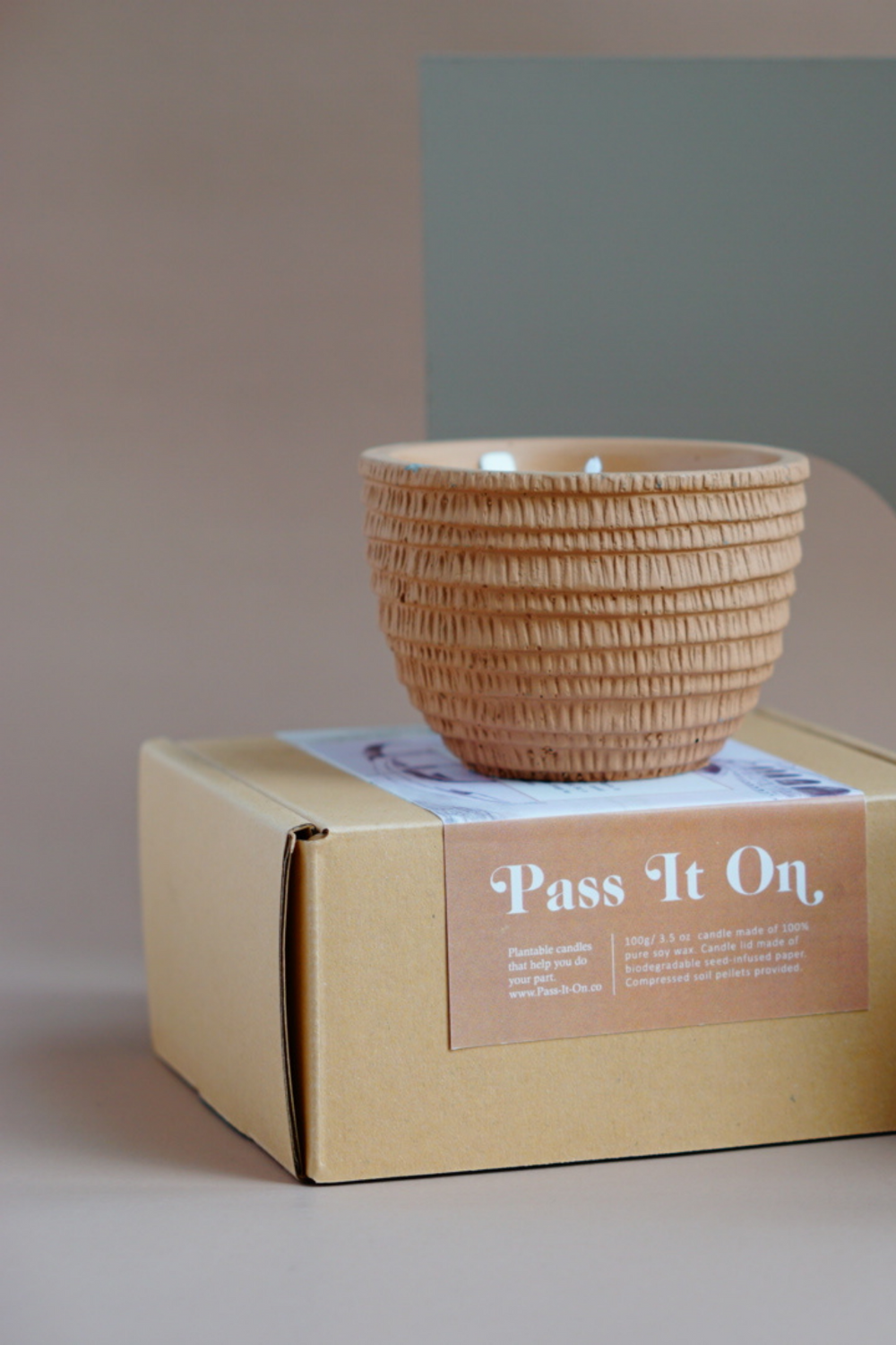 Pass It On Candle in Venice (Rose & Patchouli), available on ZERRIN