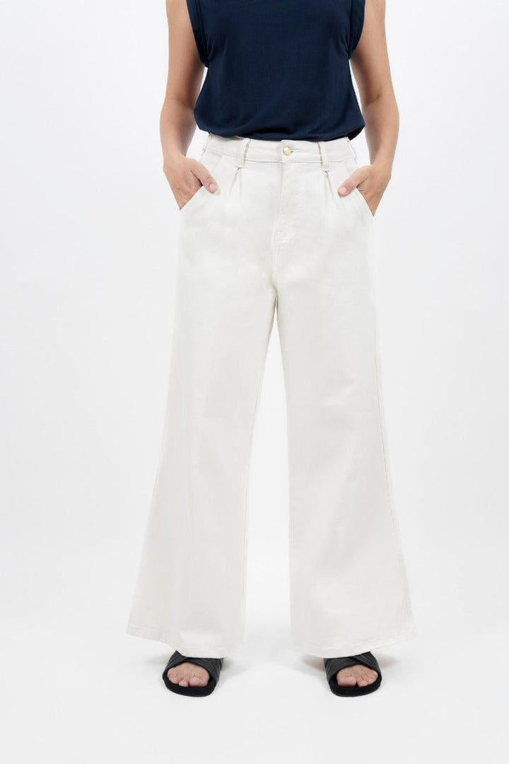 Los Angeles LAX Wide Leg Jeans In Alto