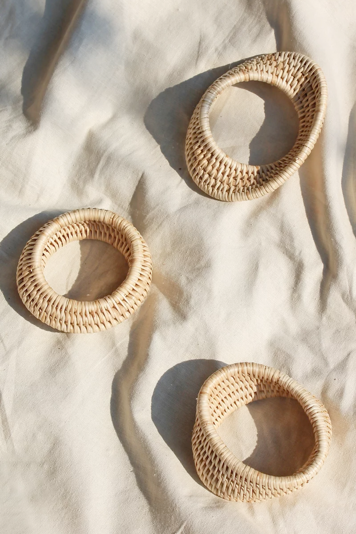 Manava Halo Bangle in Medium, available on ZERRIN with free Singapore shipping