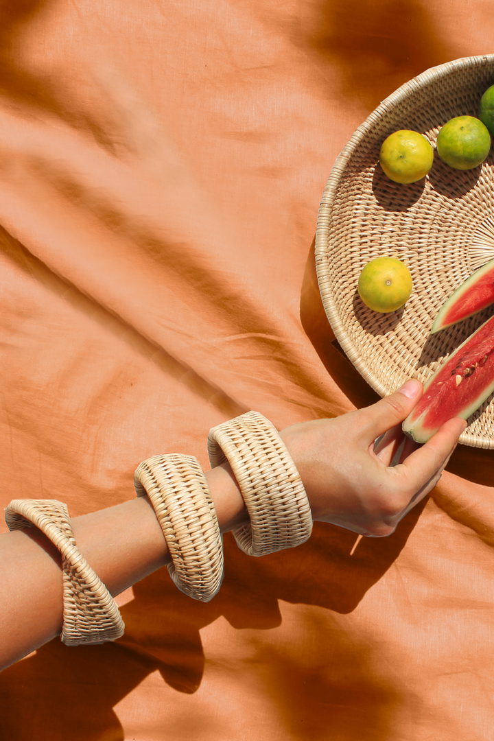 Manava Nova Bangle in Medium, available on ZERRIN with free Singapore shipping