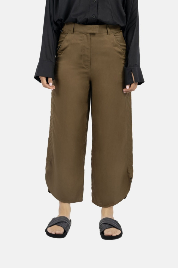 1 People Auckland Pants In Taupe
