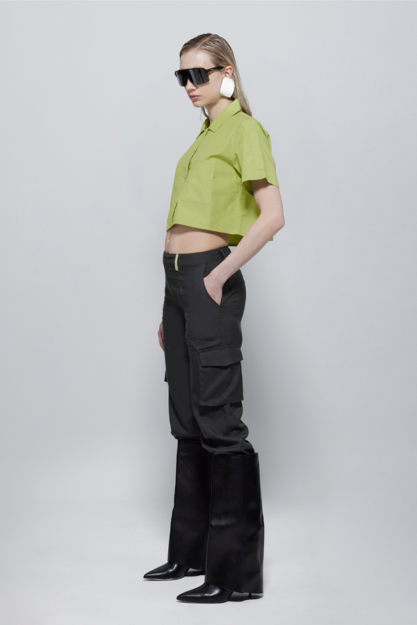 Alex Boxy Cropped Short-Sleeved Shirt In Green