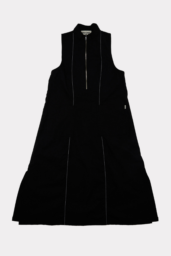 Amelie Sleeveless Zipped Dress In Black