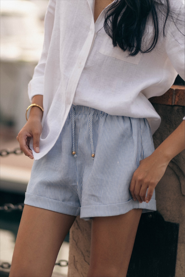 Classic Linen Shorts In Pinstripe