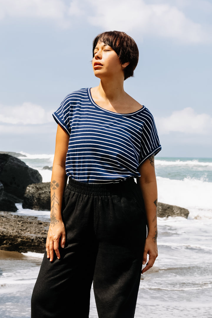 Rolled Sleeve Crew T-shirt in Navy Stripe