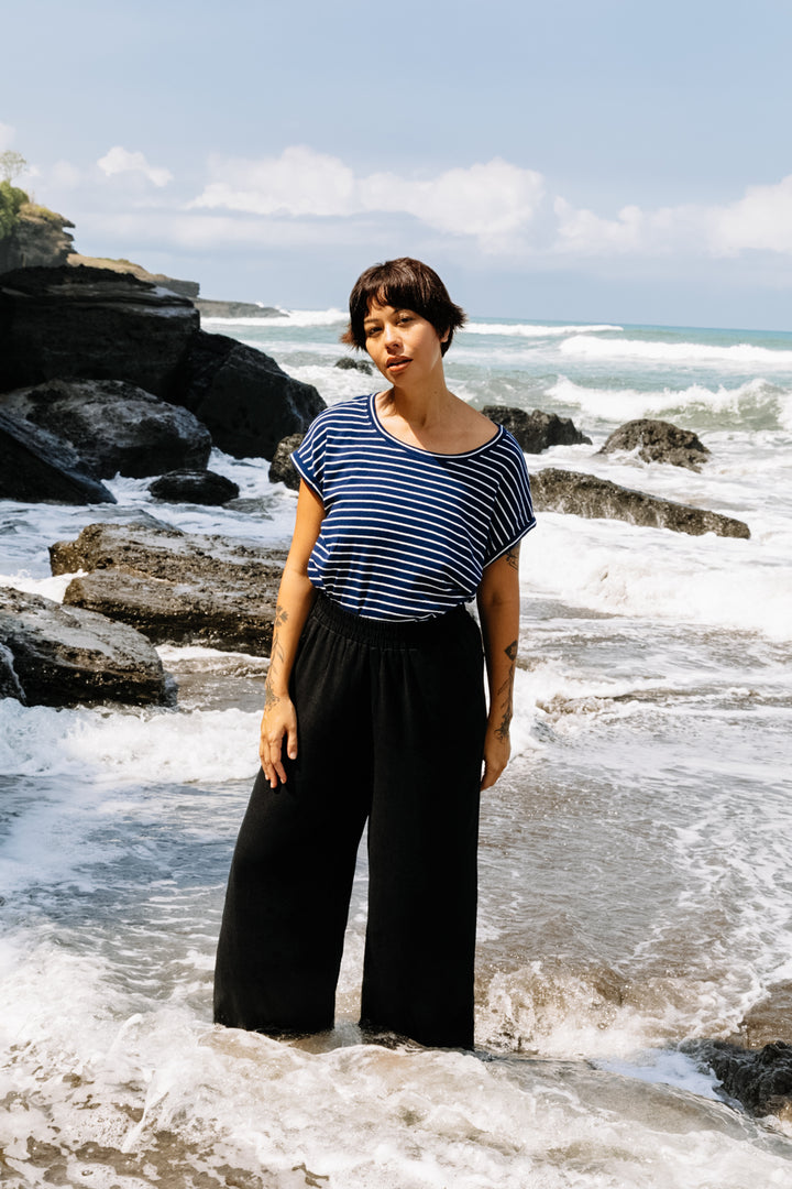 Rolled Sleeve Crew T-shirt in Navy Stripe