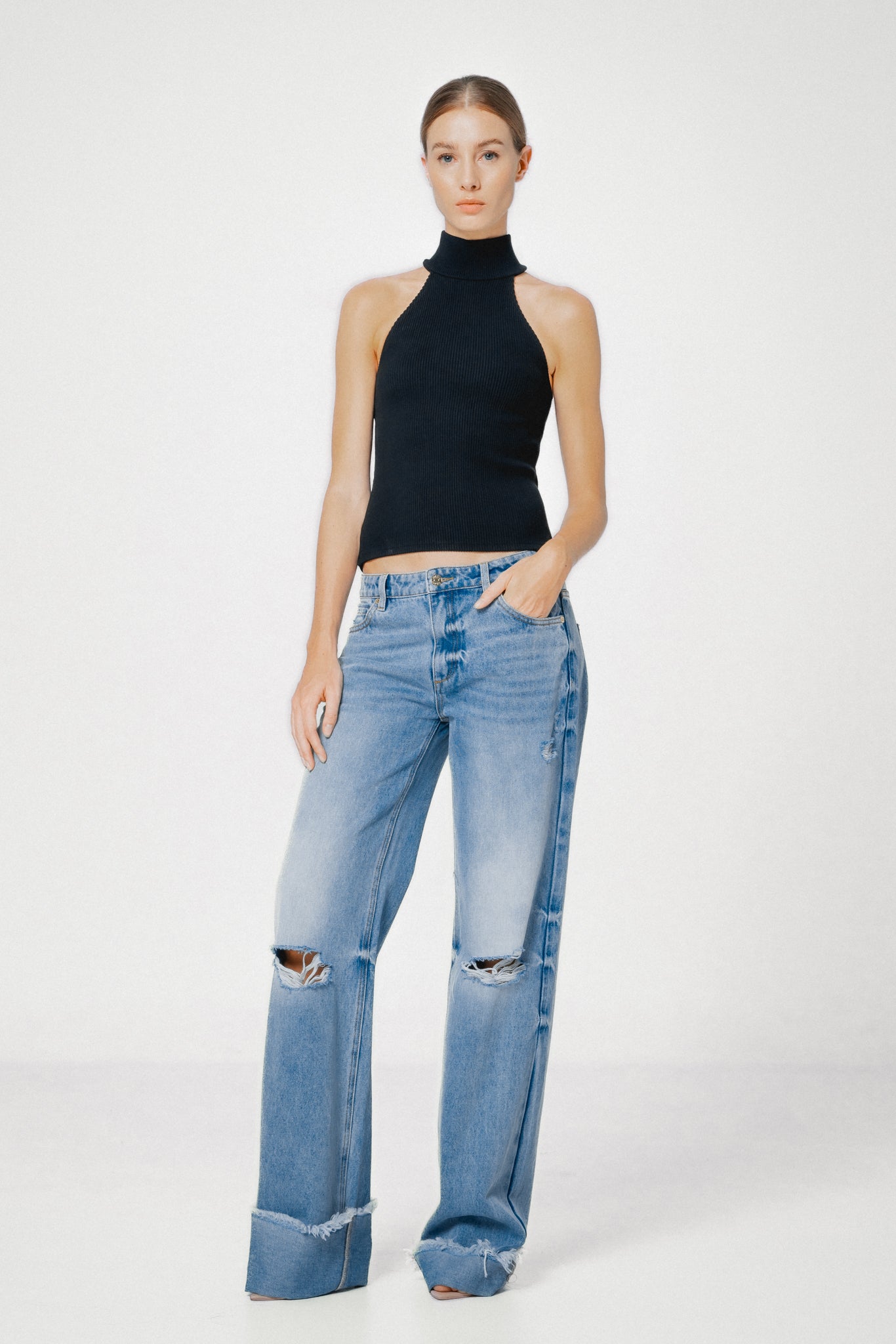 Sans Faff Hillary Halter Top | ZERRIN