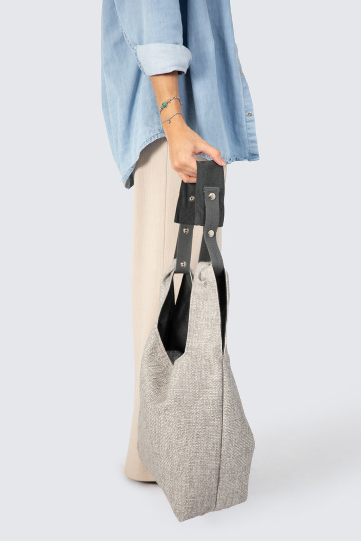 Maxi Reversible Knot Bag In Light & Dark Grey