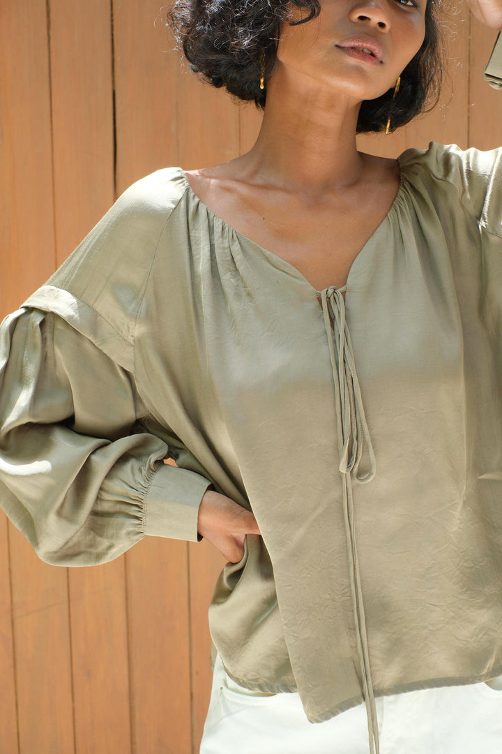 Helena Blouse In Olive