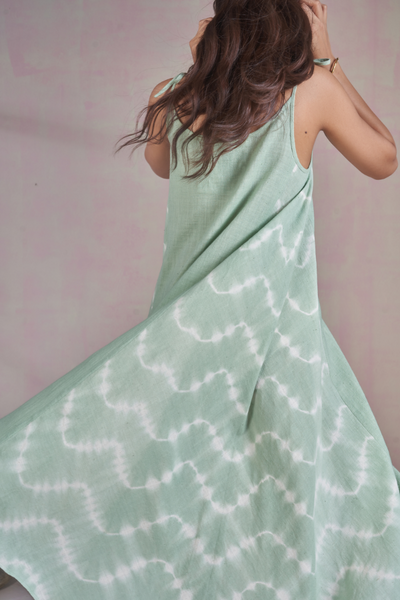 Movement view of Sui The Wavy Tie Dye Organic Cotton Maxi Dress, available on ZERRIN