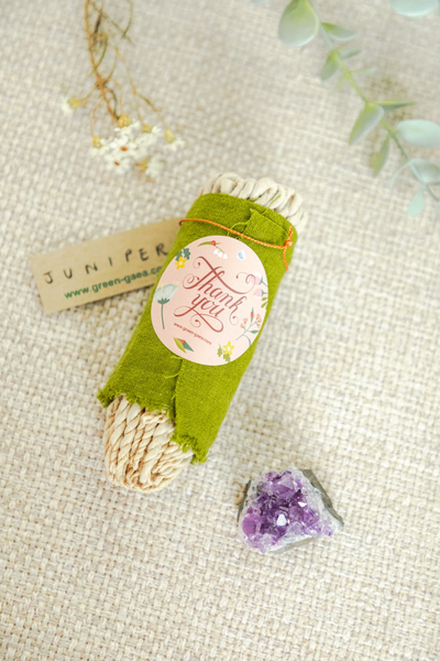 Green Gaea White Sage Incense Set, available on ZERRIN with free Singapore shipping above $50