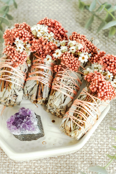 Green Gaea Sage Rice Flower Bundle, available on ZERRIN with free Singapore shipping above $50
