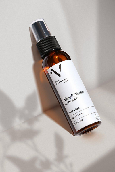 The Verdant Lab Linen Spray in Neroli Nectar, available on ZERRIN with free Singapore shipping
