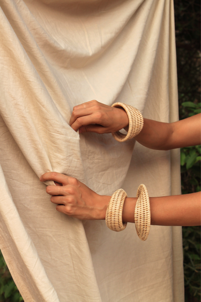 Manava Dawn Bangle in Medium, available on ZERRIN with free Singapore shipping