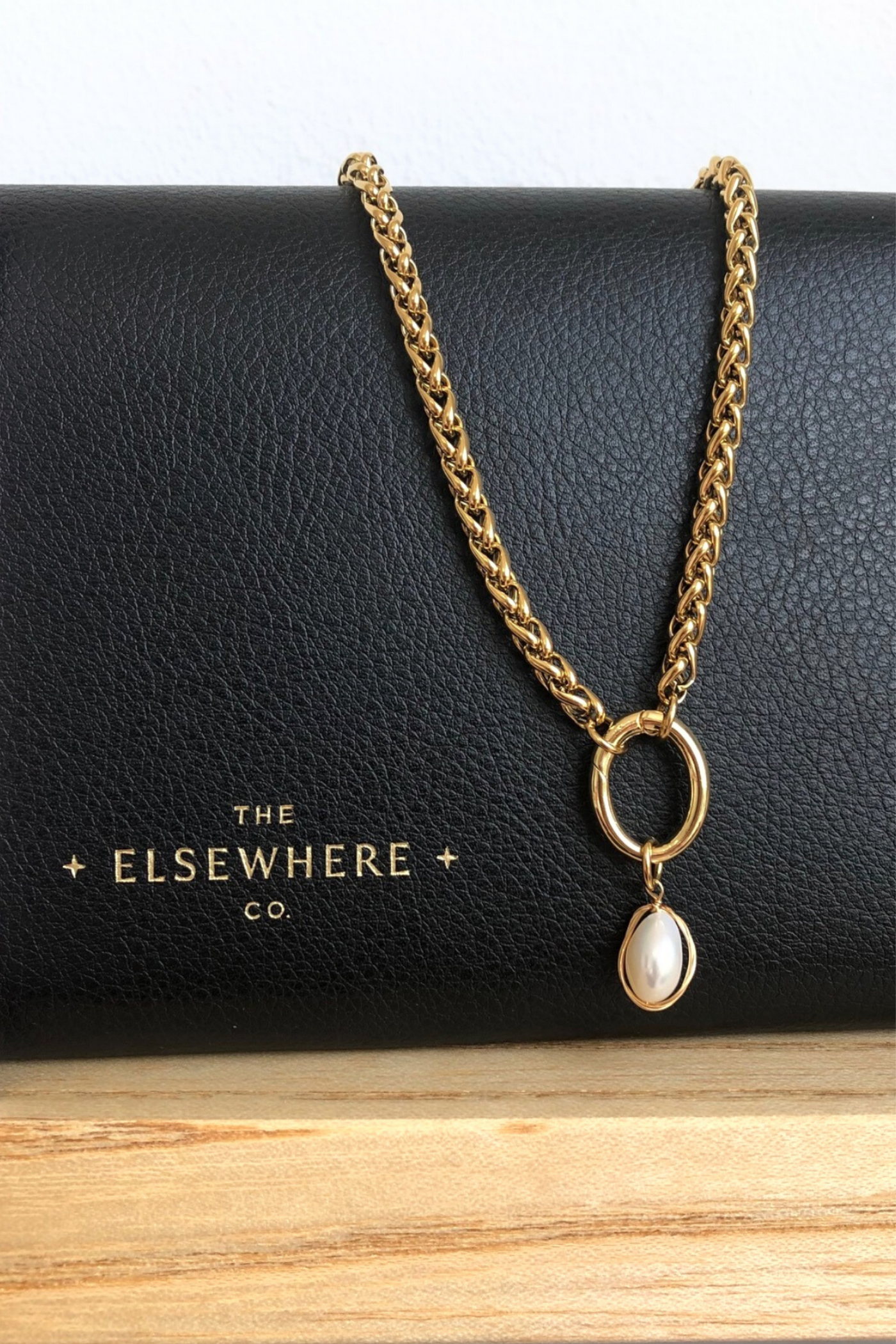 The Elsewhere Co. Gold Wheat Chain with Freshwater Pearl Charm