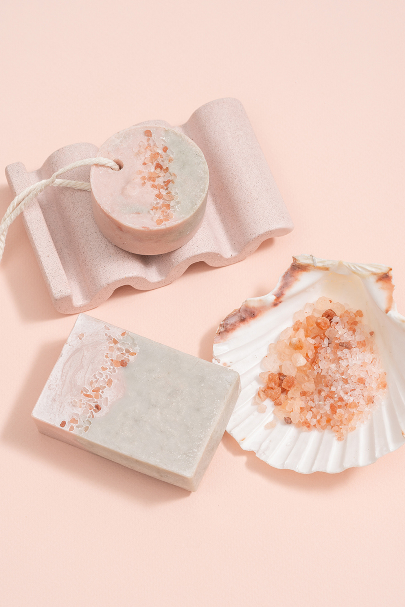 Gentle Mood Pink Salt + Bergamot Simple Soap Bar, available on ZERRIN with free Singapore shipping