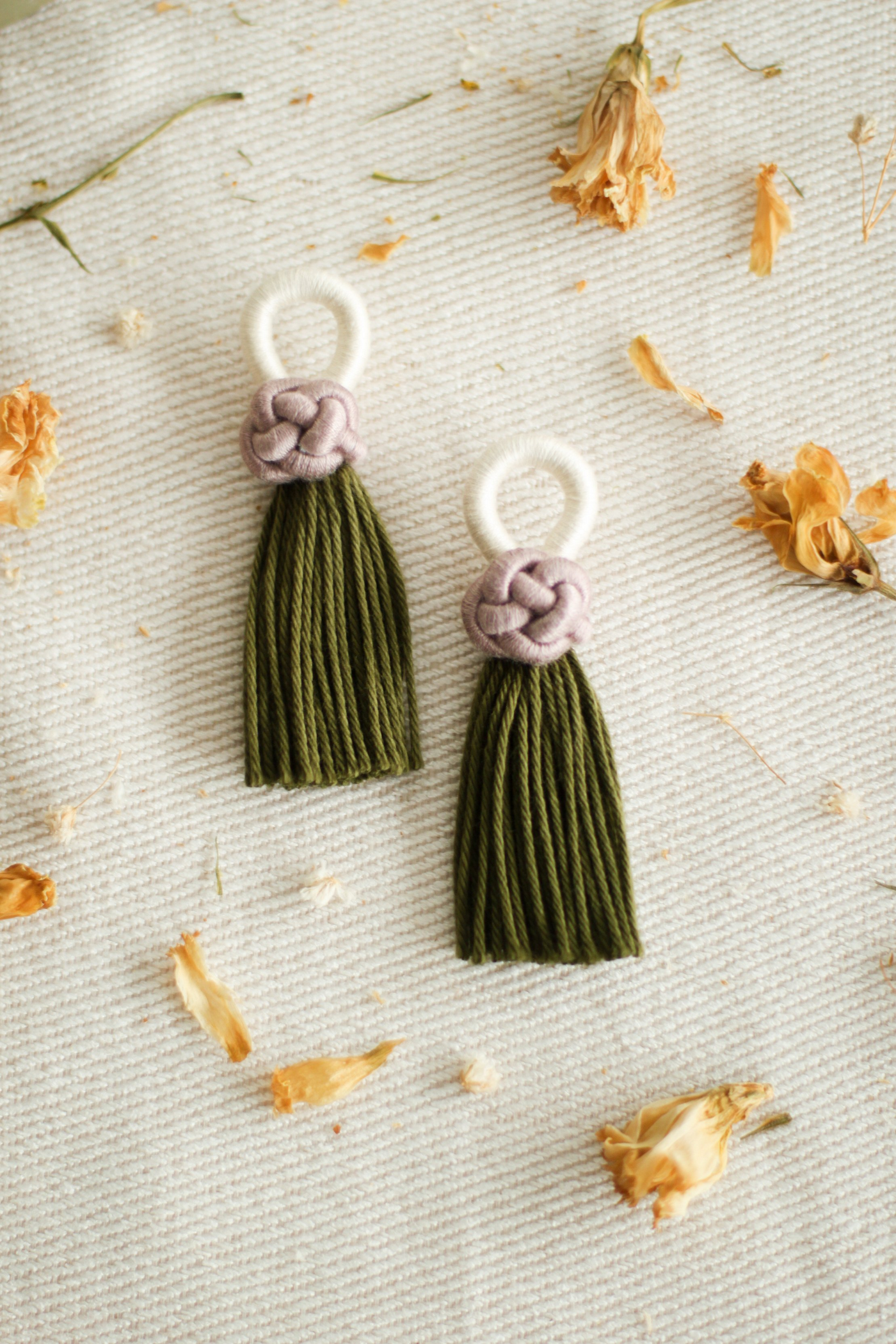 Talee Ania Knot Earrings in Mauve & Pine, available on ZERRIN with free Singapore shipping
