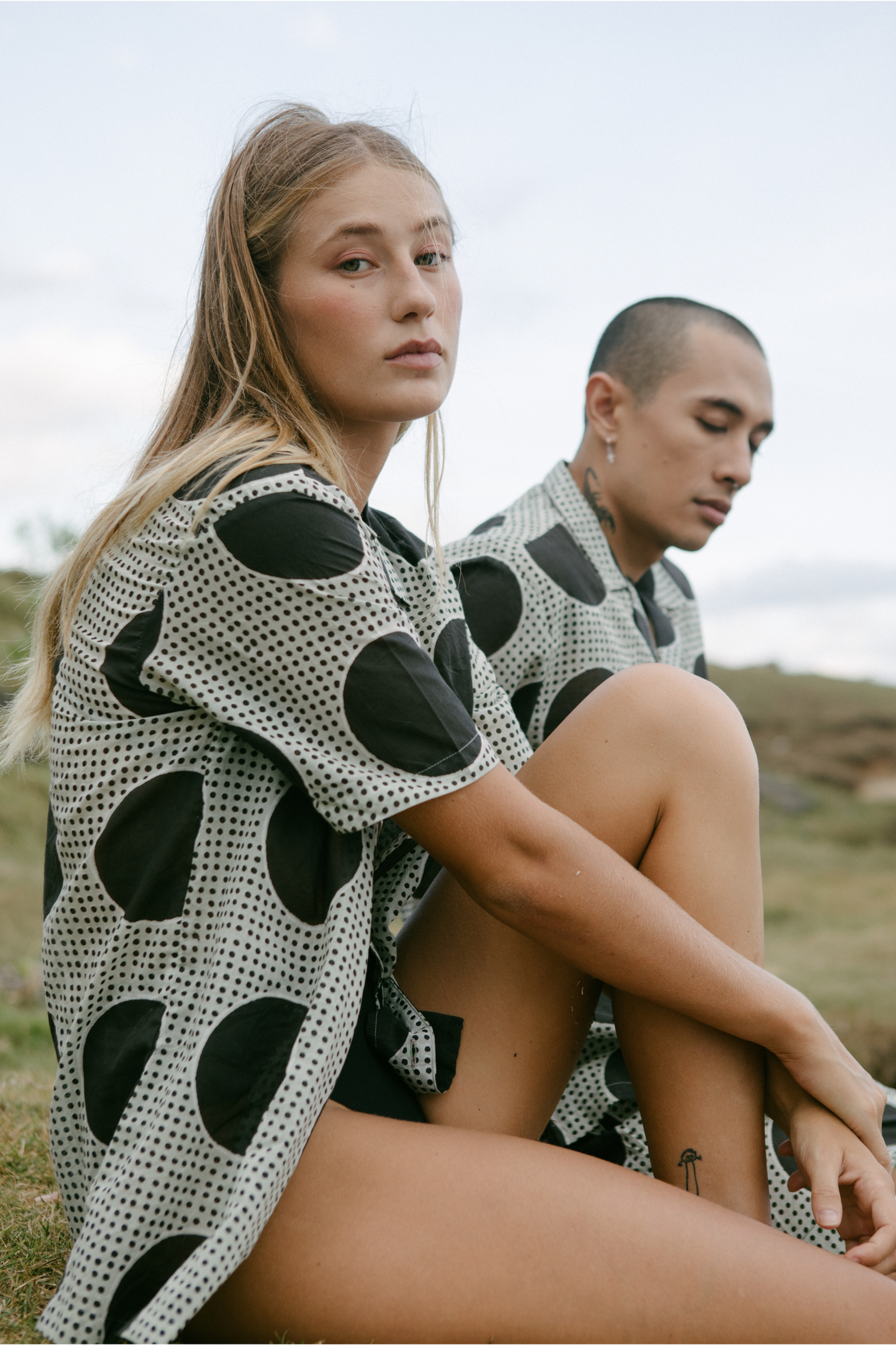 Stain Ringo Shirt in Domino, available on ZERRIN with free Singapore shipping