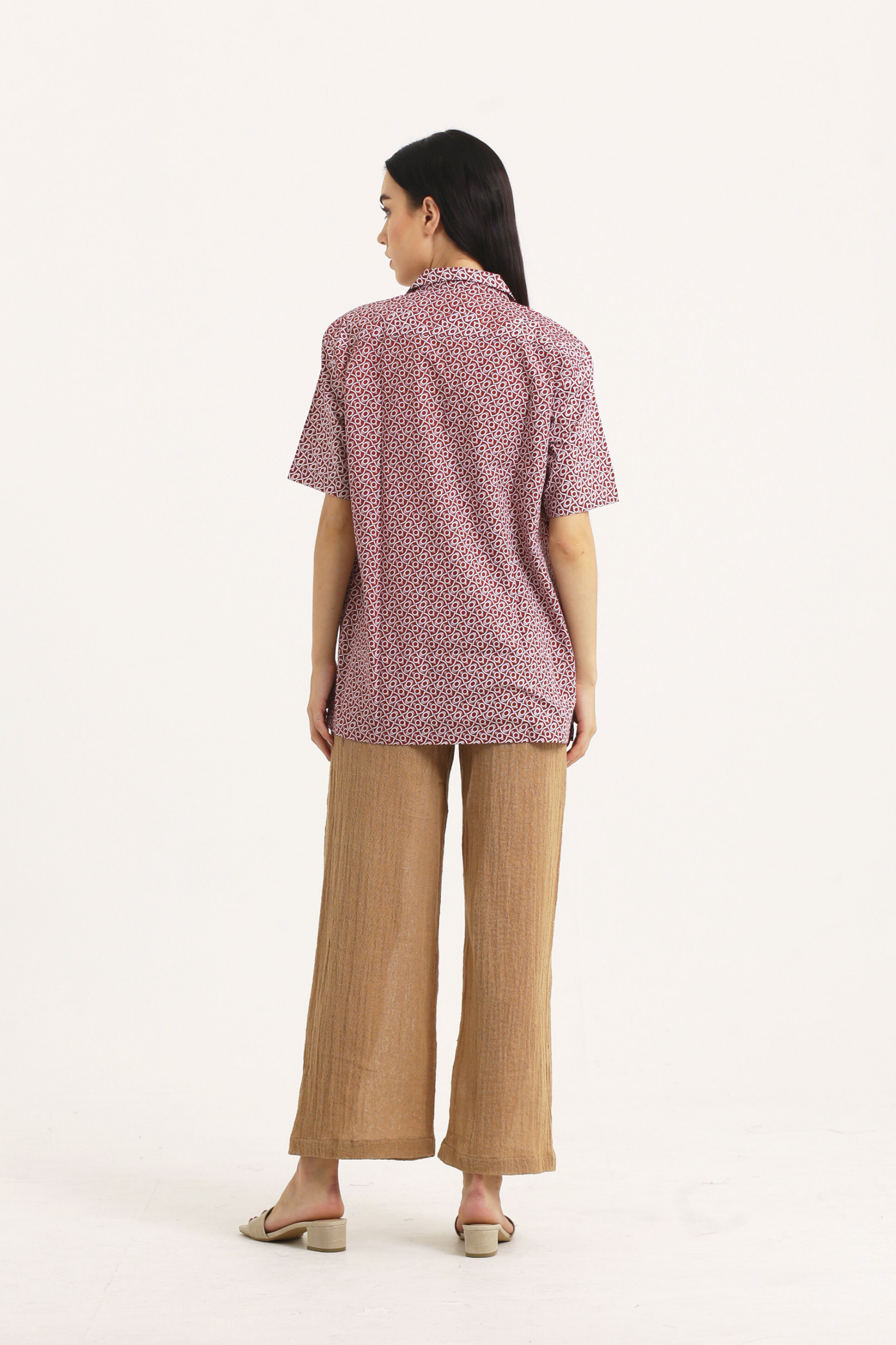 Stain Ringo Shirt in Rex, available on ZERRIN with free Singapore shipping